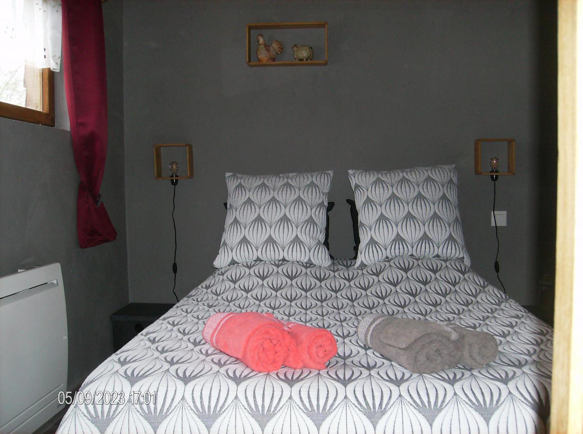 Chambres D'Hotes Sous Les Chenes Gondenans-Montby Екстер'єр фото